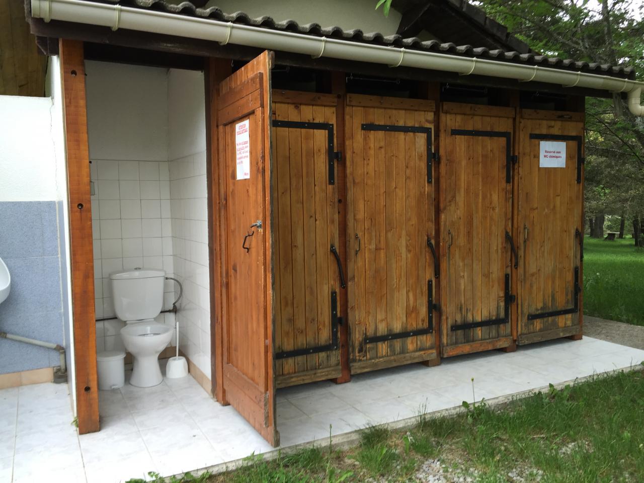 toilettes2